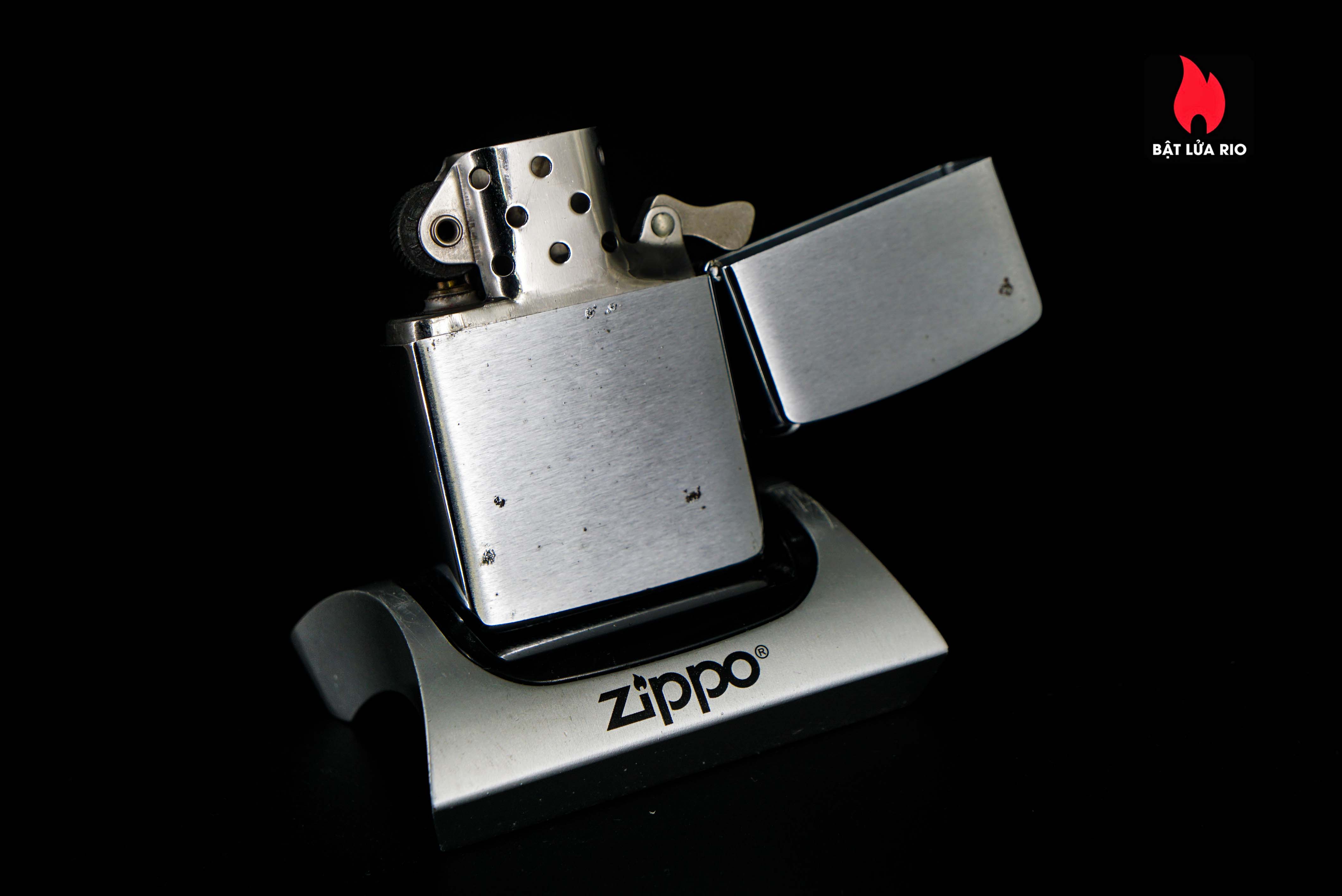 Zippo Xưa 1963 – Golden Flake 35 Zippo Xưa 1963 – Golden Flake 4
