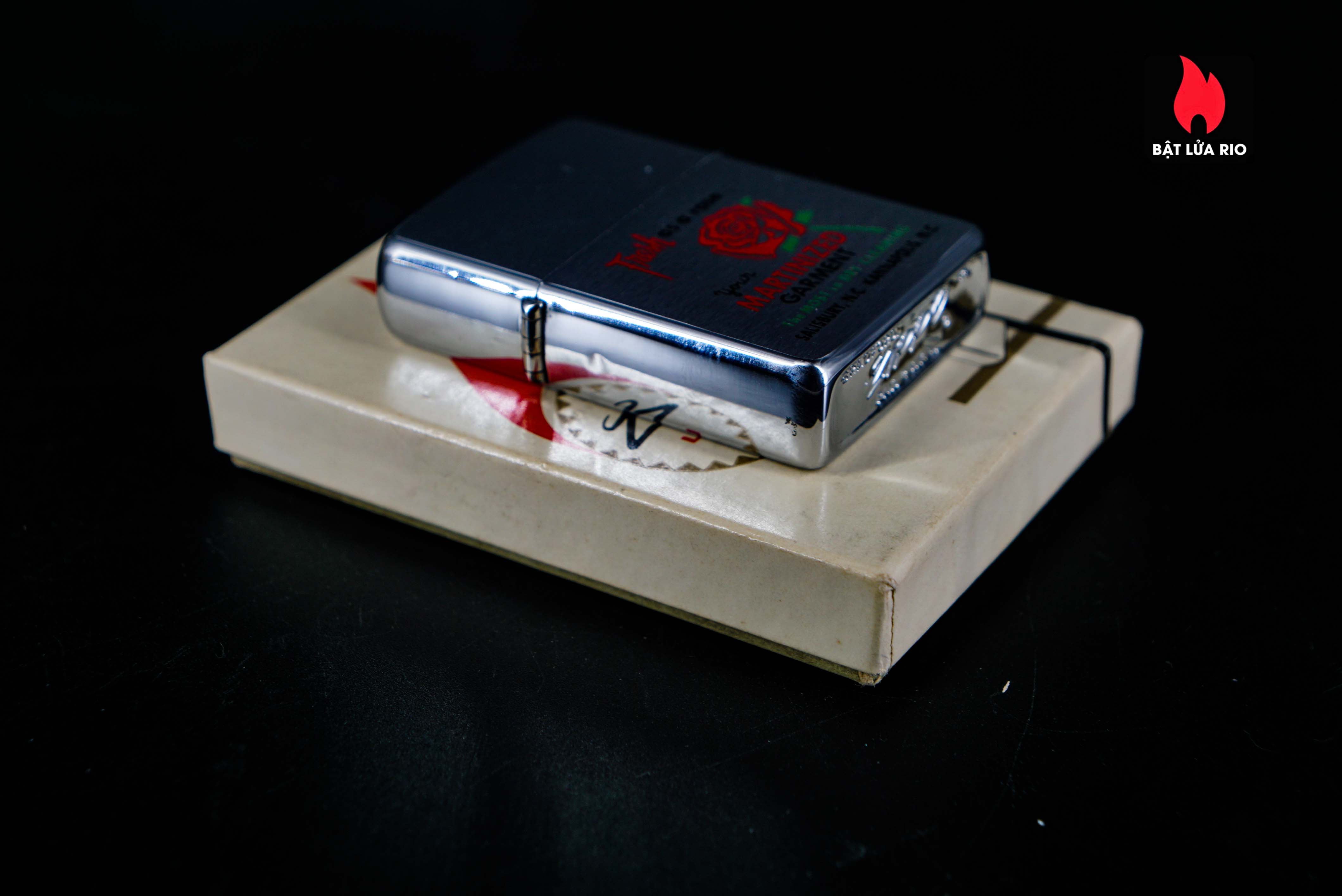 Zippo Xưa 1965 – One Hour Martinizing – Fresh As A Rose 11