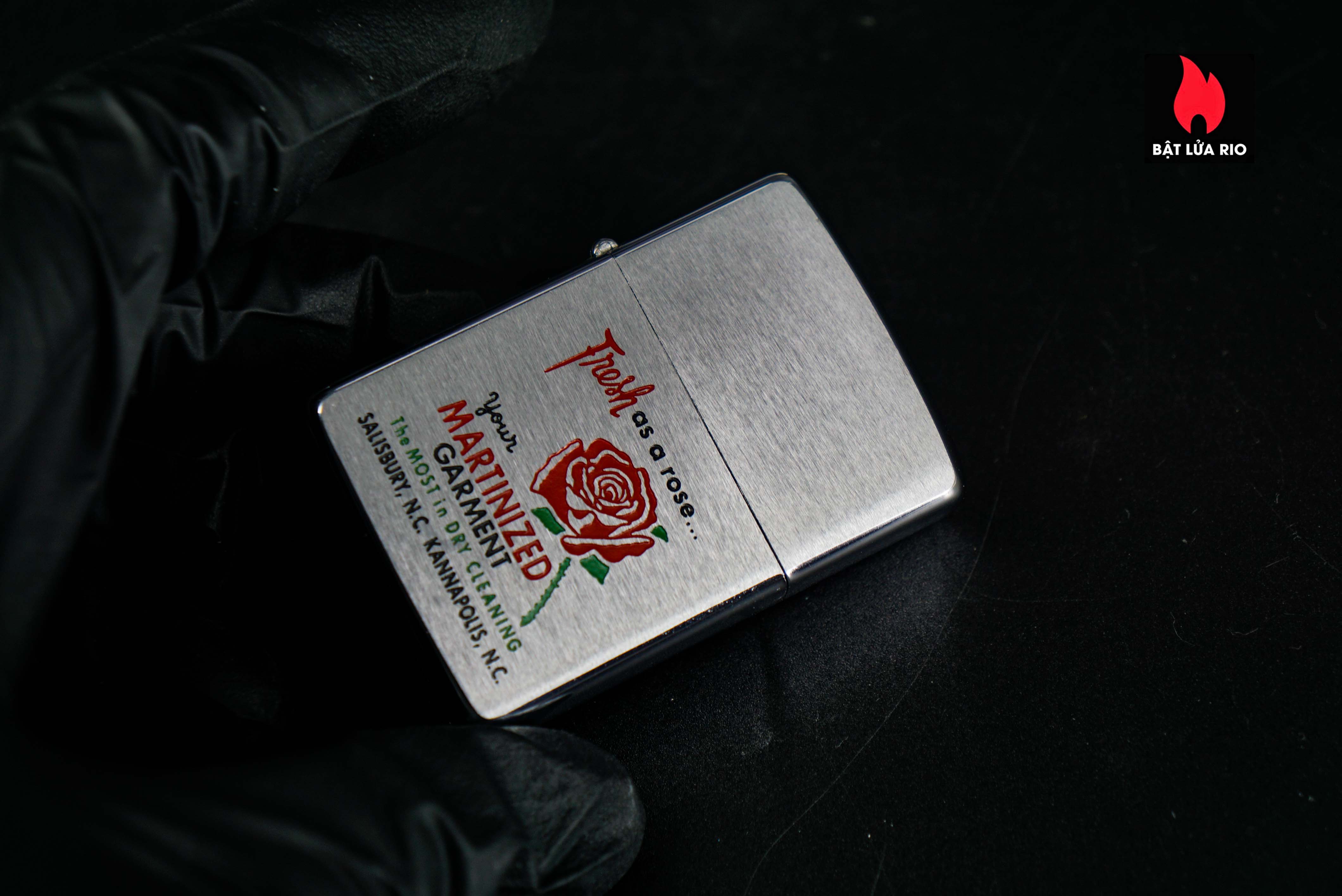 Zippo Xưa 1965 – One Hour Martinizing – Fresh As A Rose 3