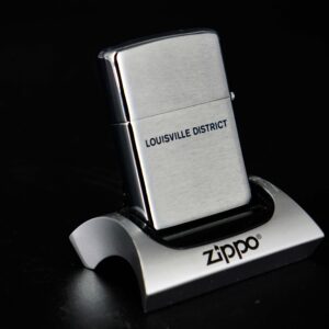 Zippo Xưa 1968 – Put A Tiger In Your Tank 8