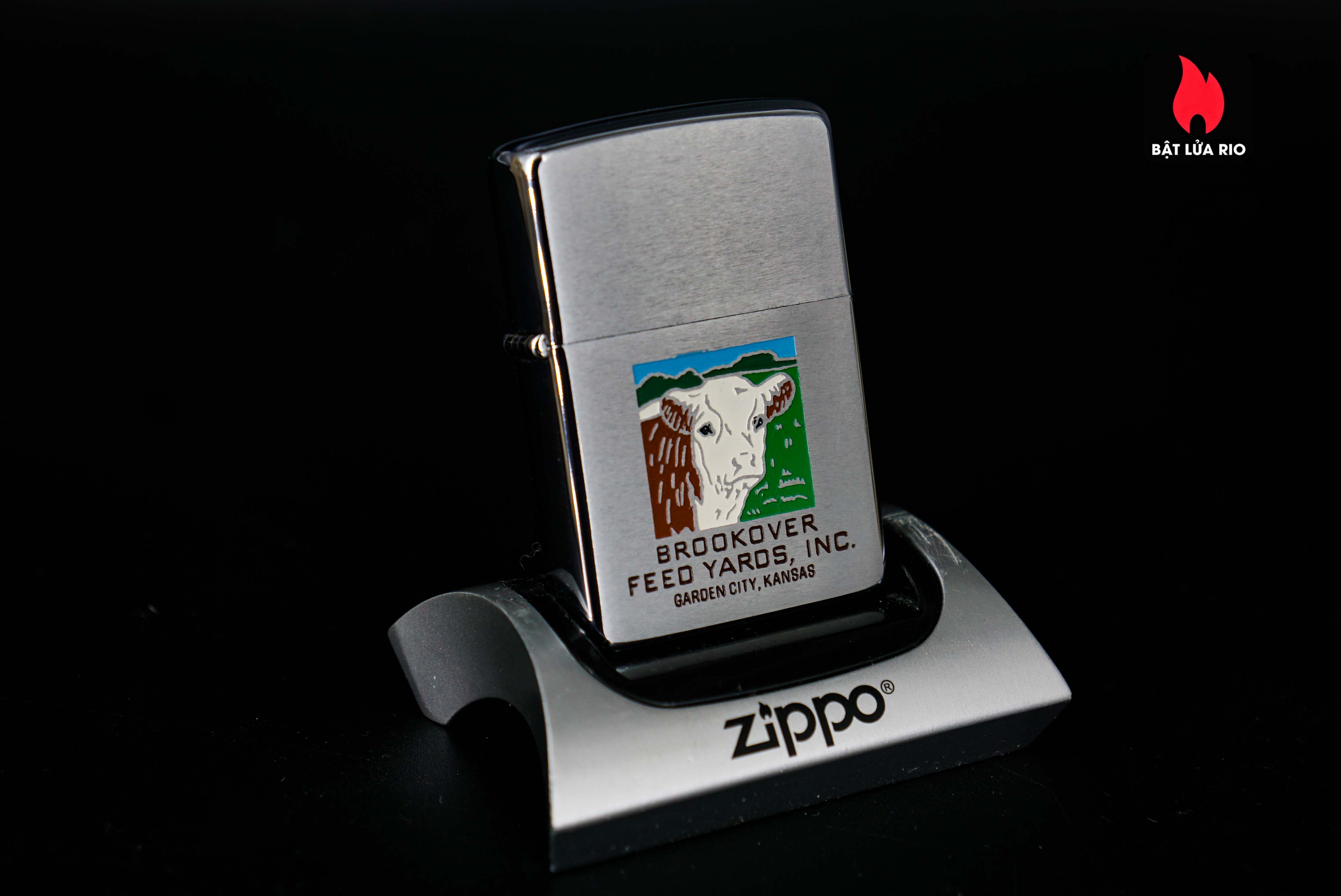 Zippo Xưa 1969 – Brookover Feed Yards