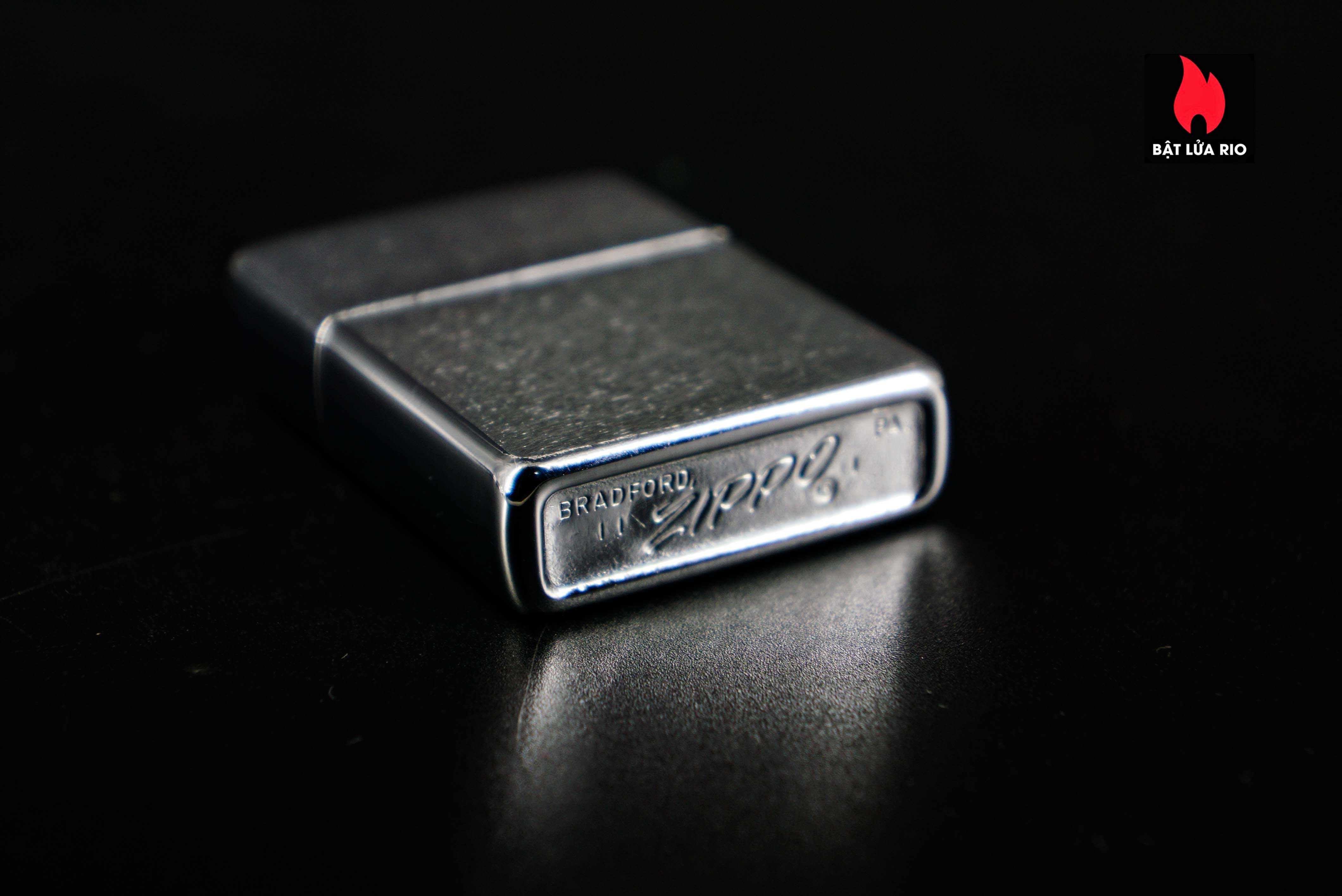 Zippo Xưa 1971 – Wolf's Head 4