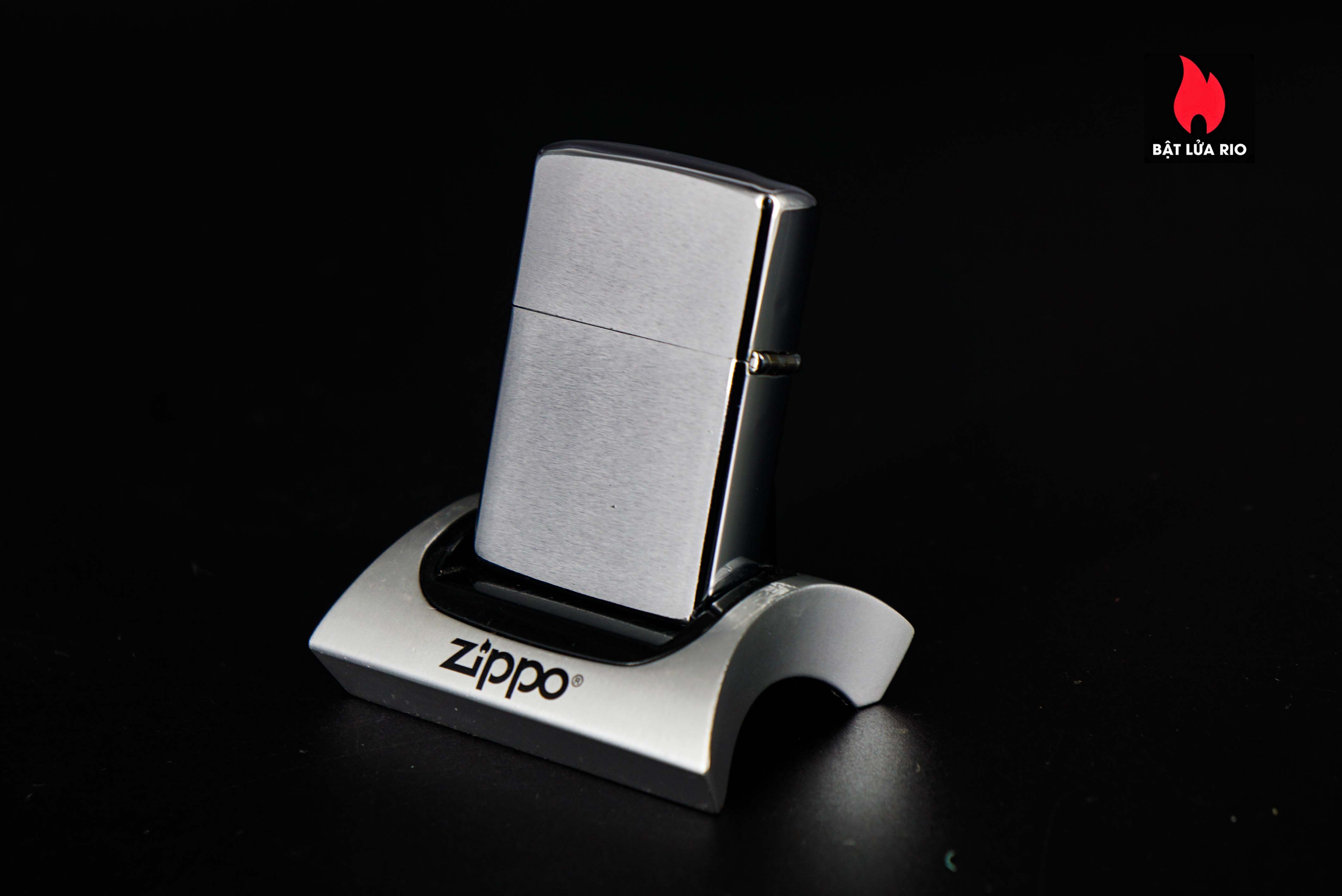 Zippo Xưa 1971 – Wolf's Head 8