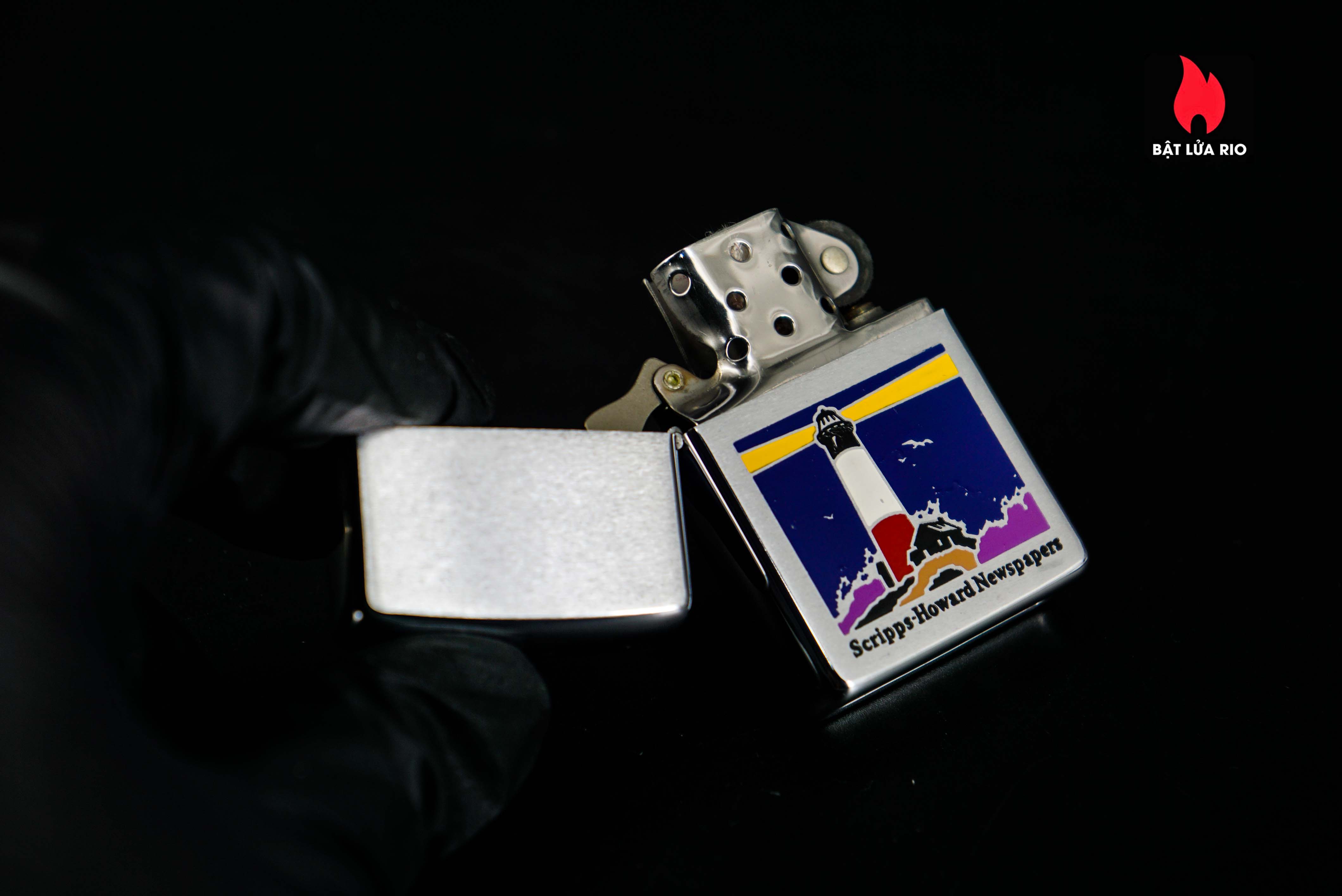Zippo Xưa 1972 – Scripps-Howard Newspapers 25 Zippo Xưa 1972 – Scripps-Howard Newspapers 5