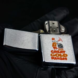 Zippo Xưa 1975 – Great Gold Rush Winn Dixie 5