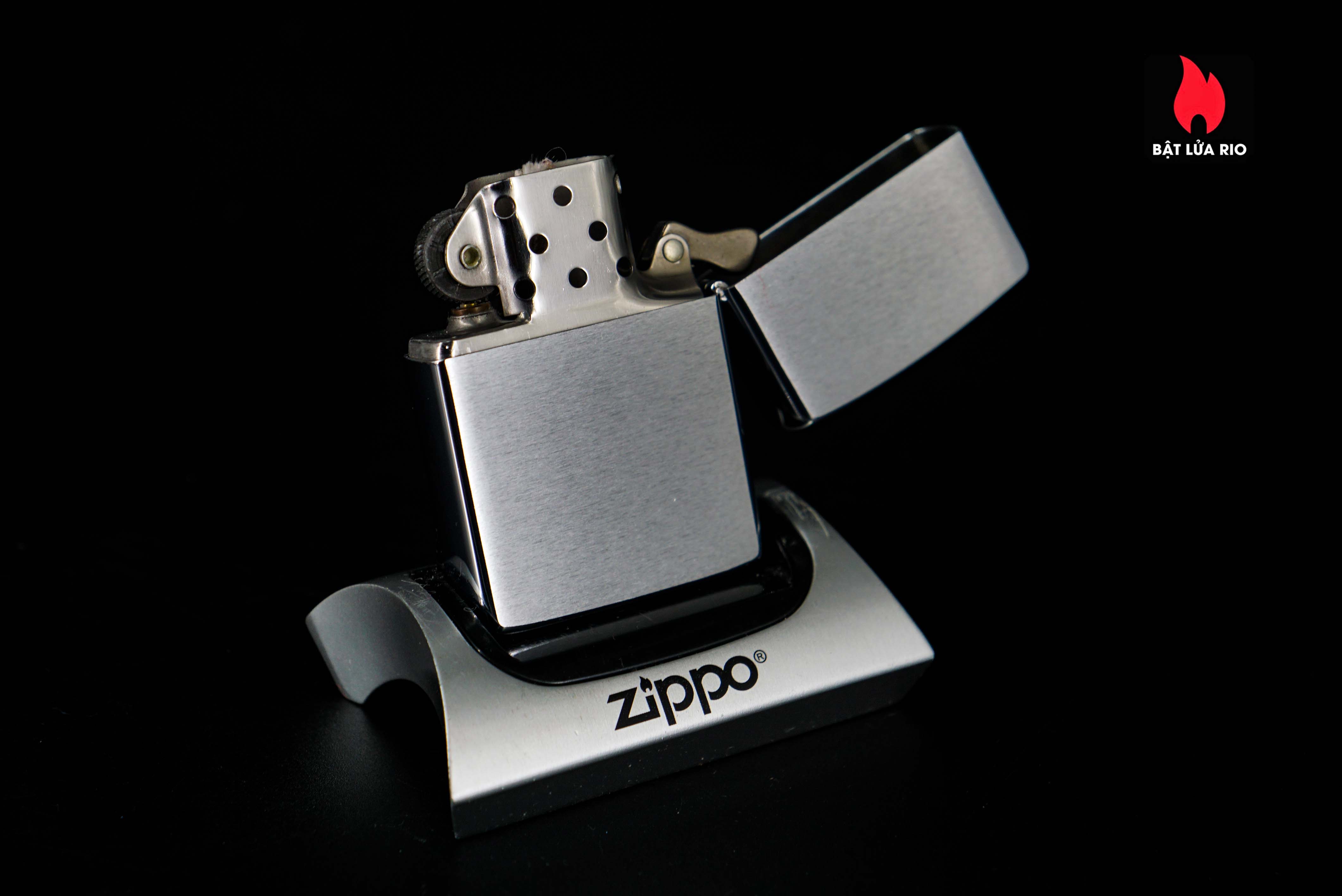 Zippo Xưa 1975 – Maier's Bakery 9