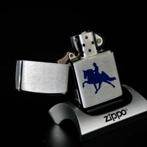 Zippo Xưa 1975 – Tennessee Walking Horse 10