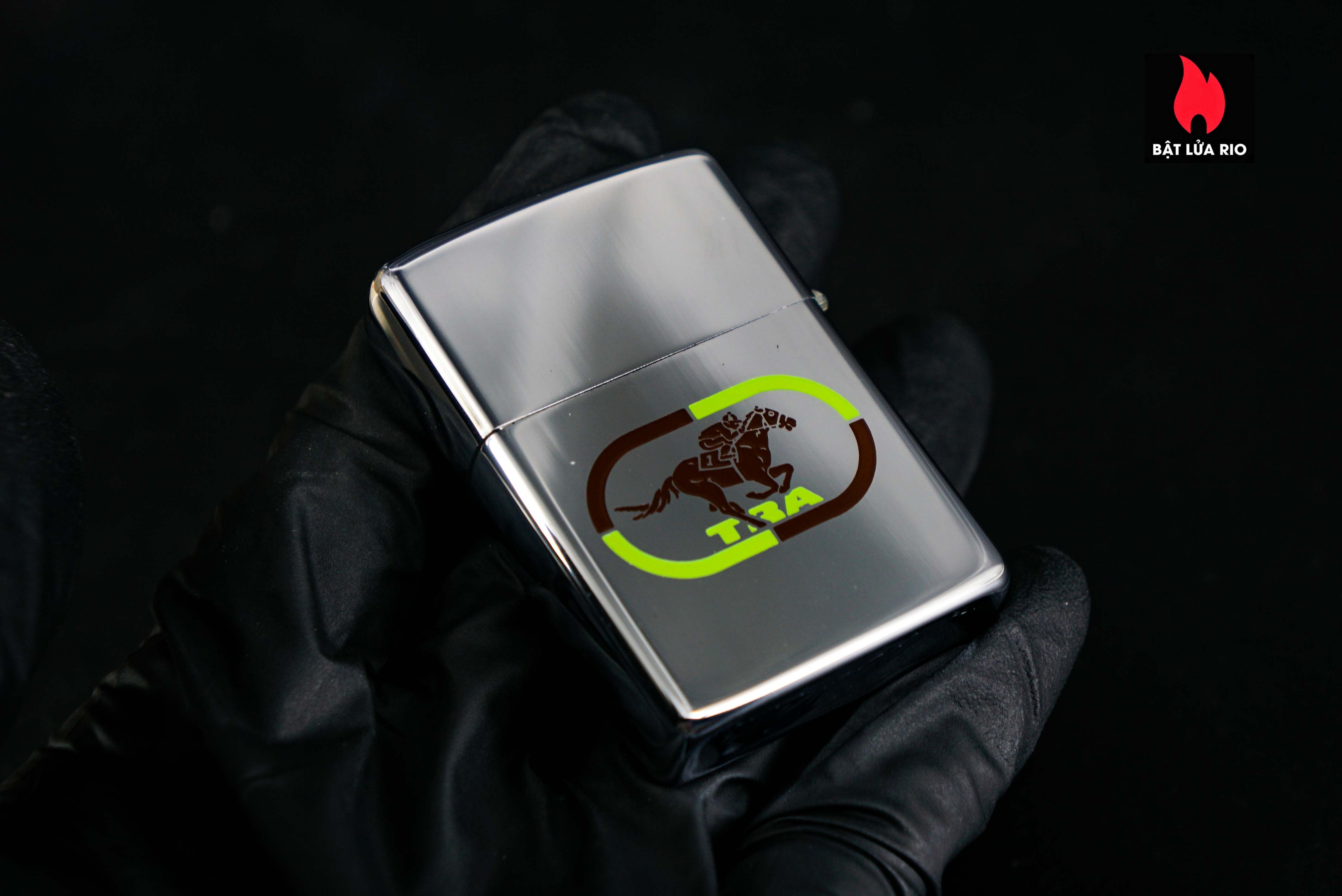 Zippo Xưa 1976 – Assault Triple Crown Winner 1946 44 Zippo Xưa 1976 – Assault Triple Crown Winner 1946 4