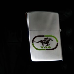 Zippo Xưa 1976 – Assault Triple Crown Winner 1946 6