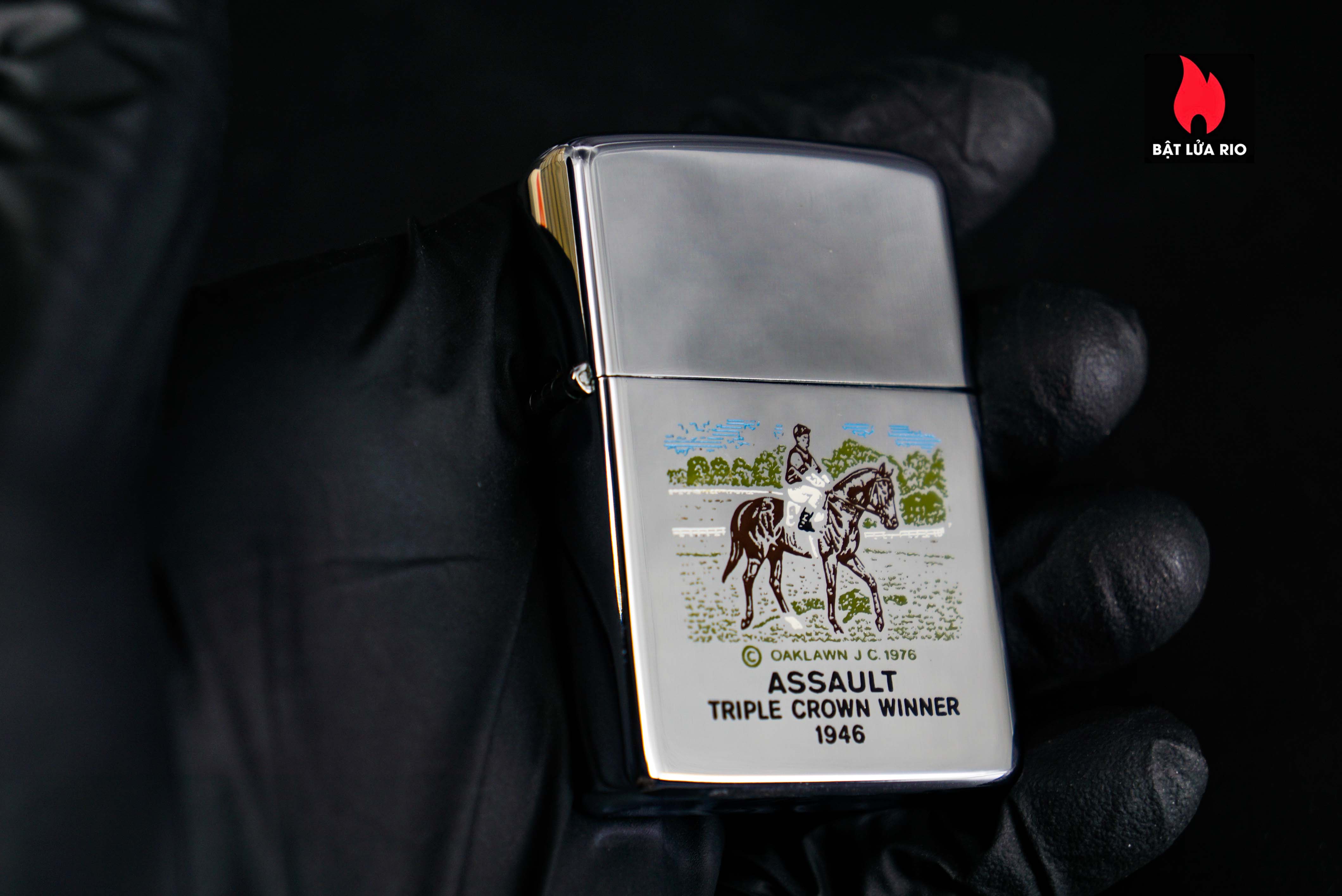 Zippo Xưa 1976 – Assault Triple Crown Winner 1946 41 Zippo Xưa 1976 – Assault Triple Crown Winner 1946 7