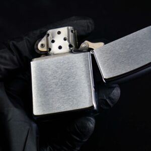 Zippo Xưa 1979 – Officials’ Football Hand Signals 6