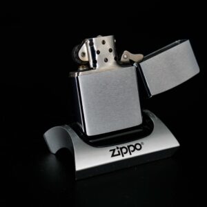 Zippo Xưa 1979 – Officials’ Football Hand Signals 8