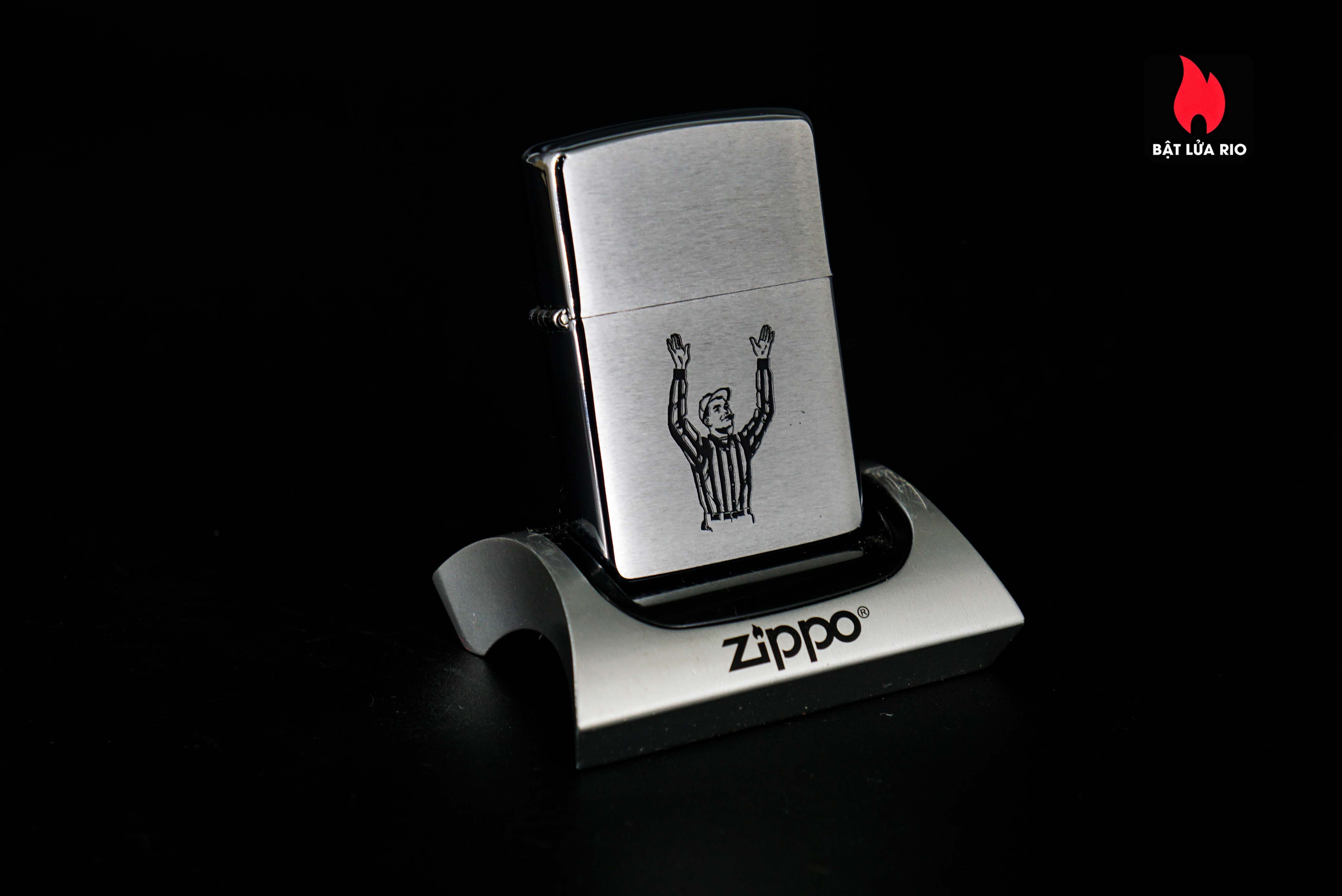 Zippo Xưa 1979 – Officials’ Football Hand Signals