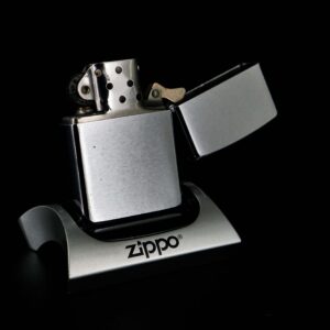 Zippo Xưa 1979 – USA Lake Placid 1980 9
