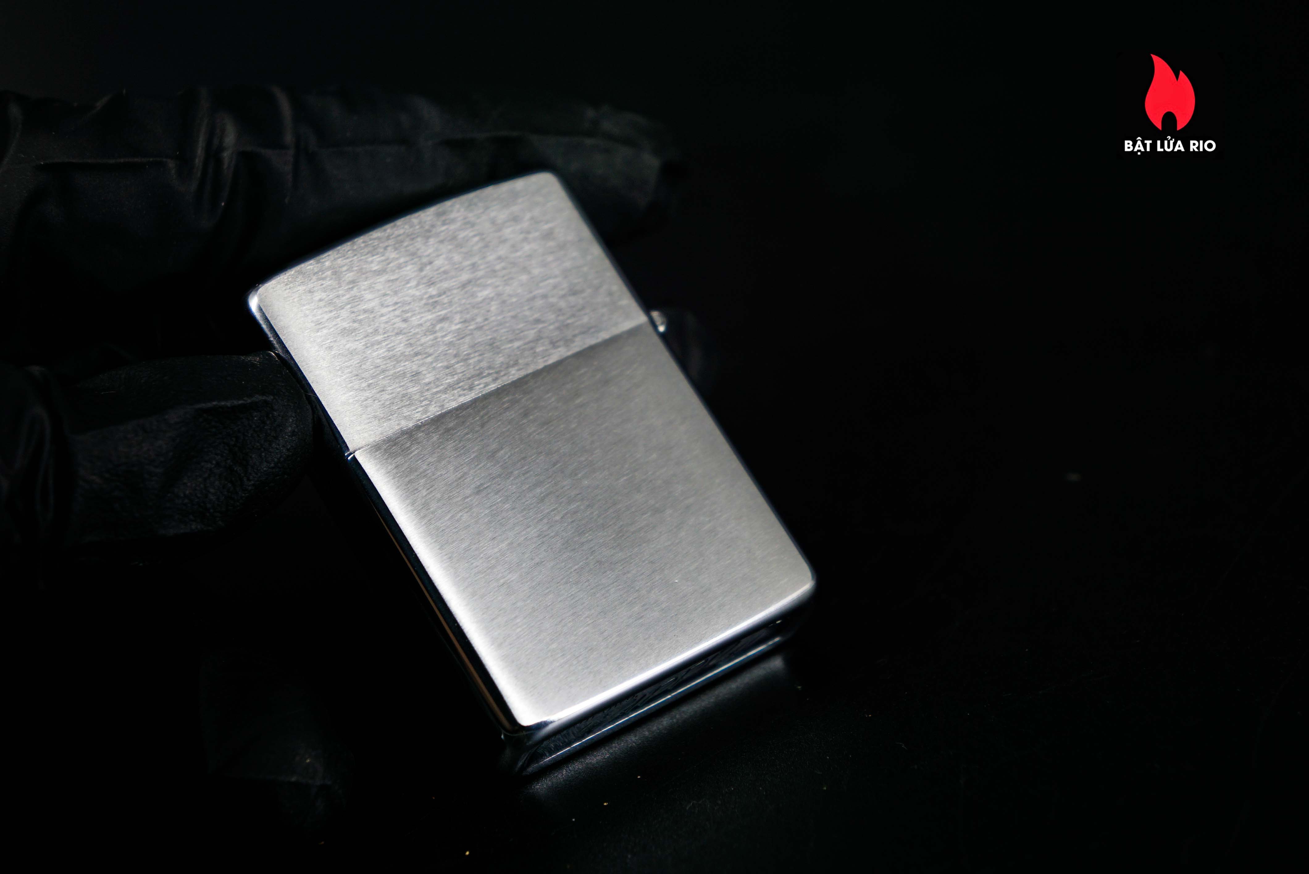 Zippo Xưa 1979 – Yant Equipment Co 4