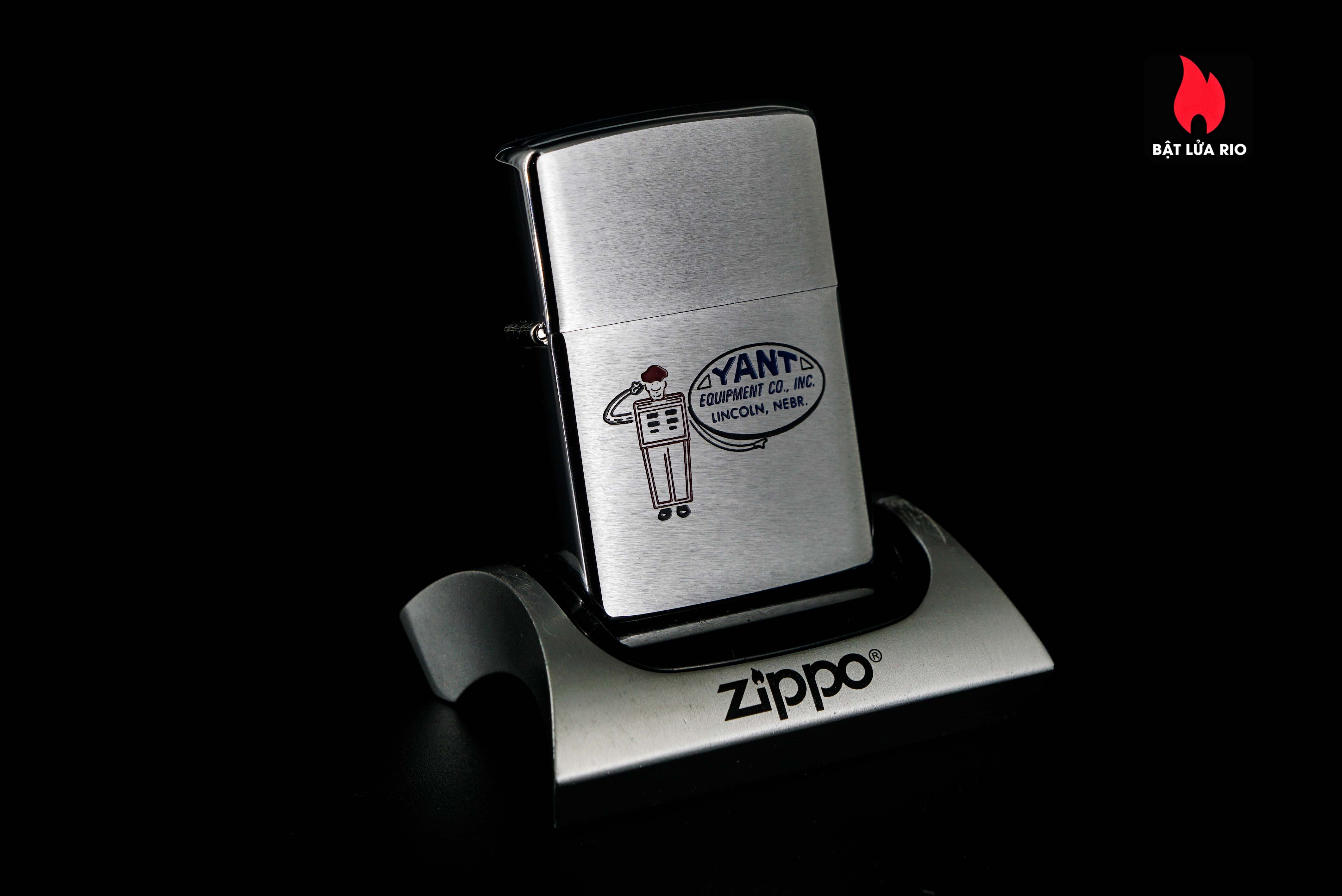 Zippo Xưa 1979 – Yant Equipment Co