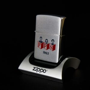 Zippo Xưa 1962 – Zippo With A Family Reading And "FPS" 10