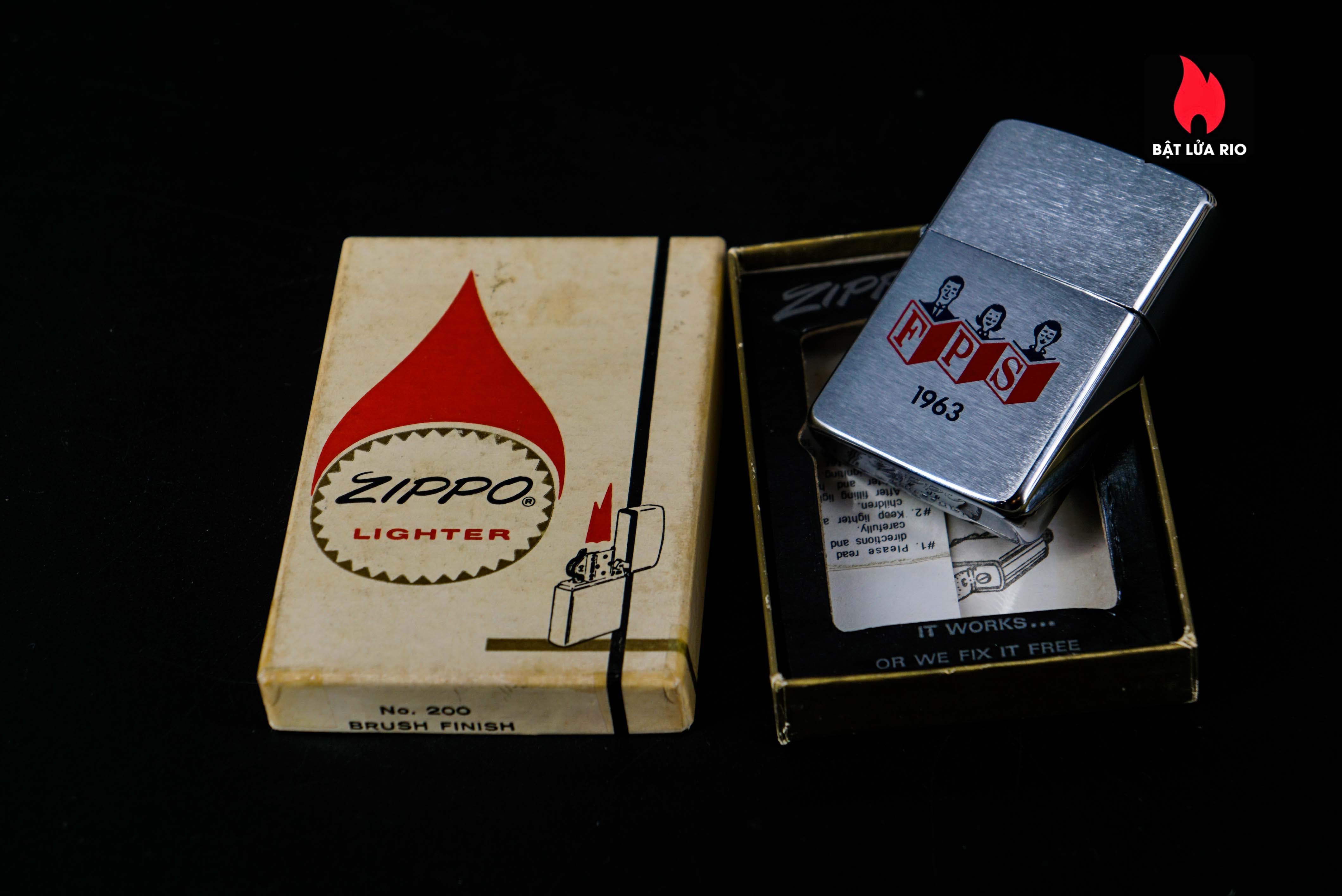 Zippo Xưa 1962 – Zippo With A Family Reading And "FPS" 5