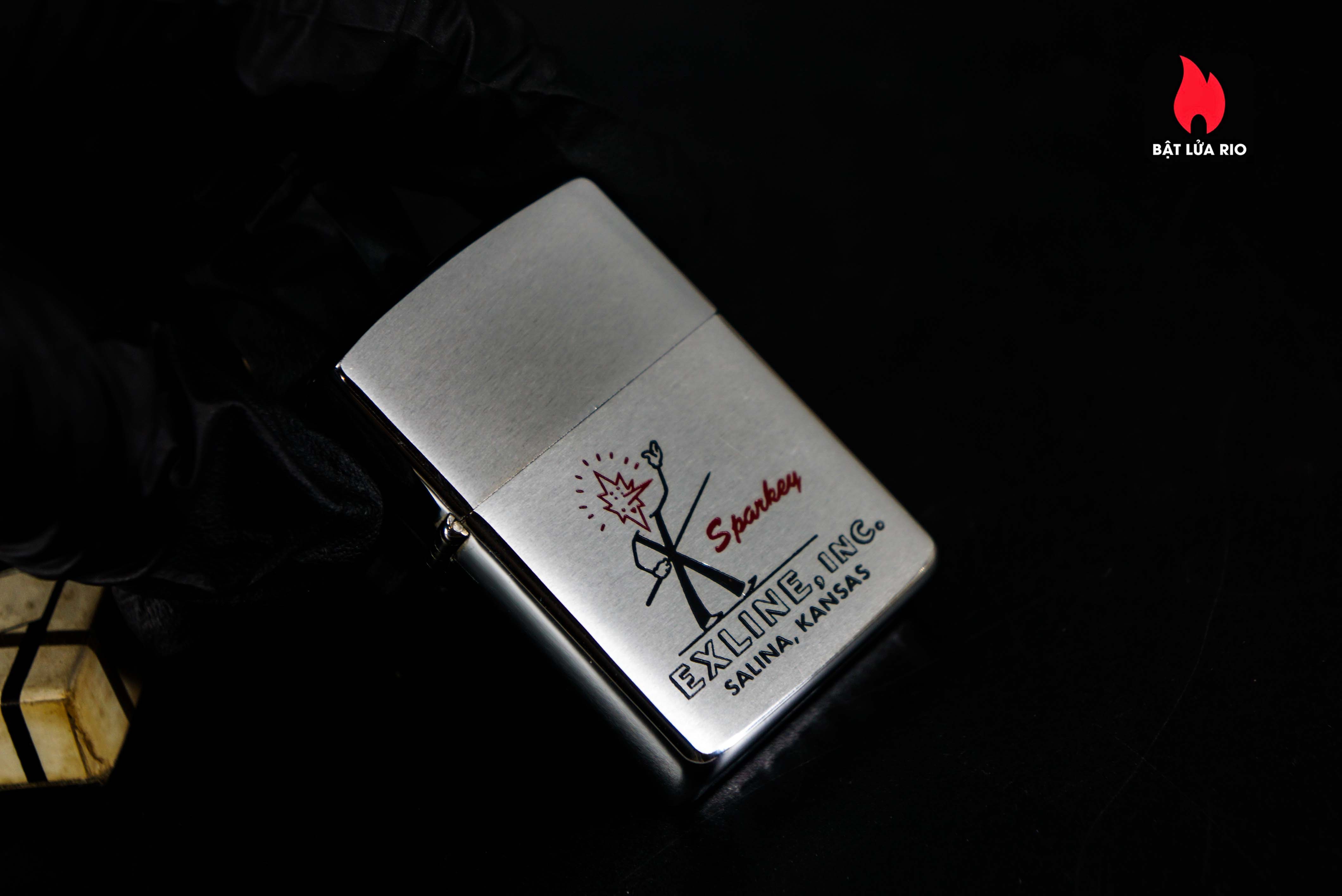Zippo Xưa 1966 – Sparkey Exline  17