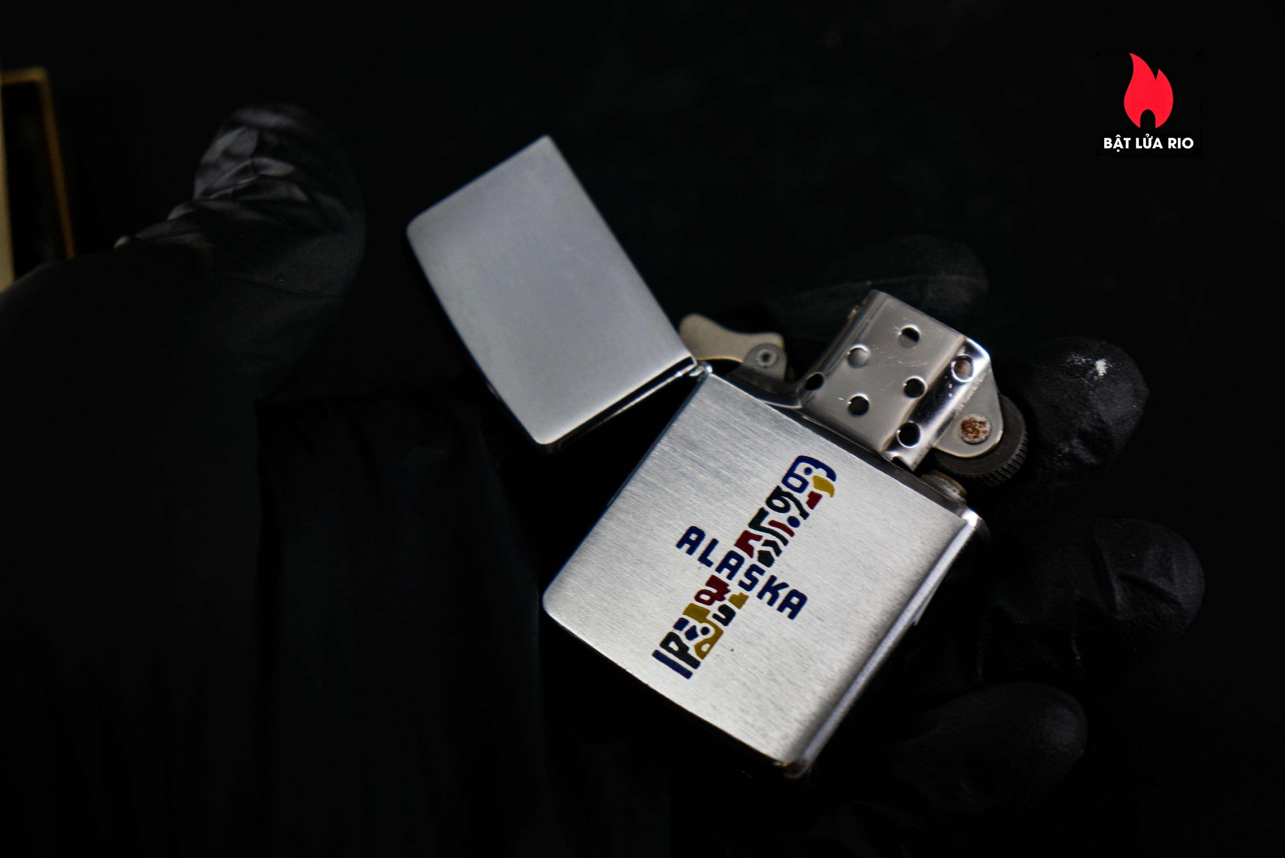 Zippo Xưa 1969 – Alaska Native Totem Pole 10