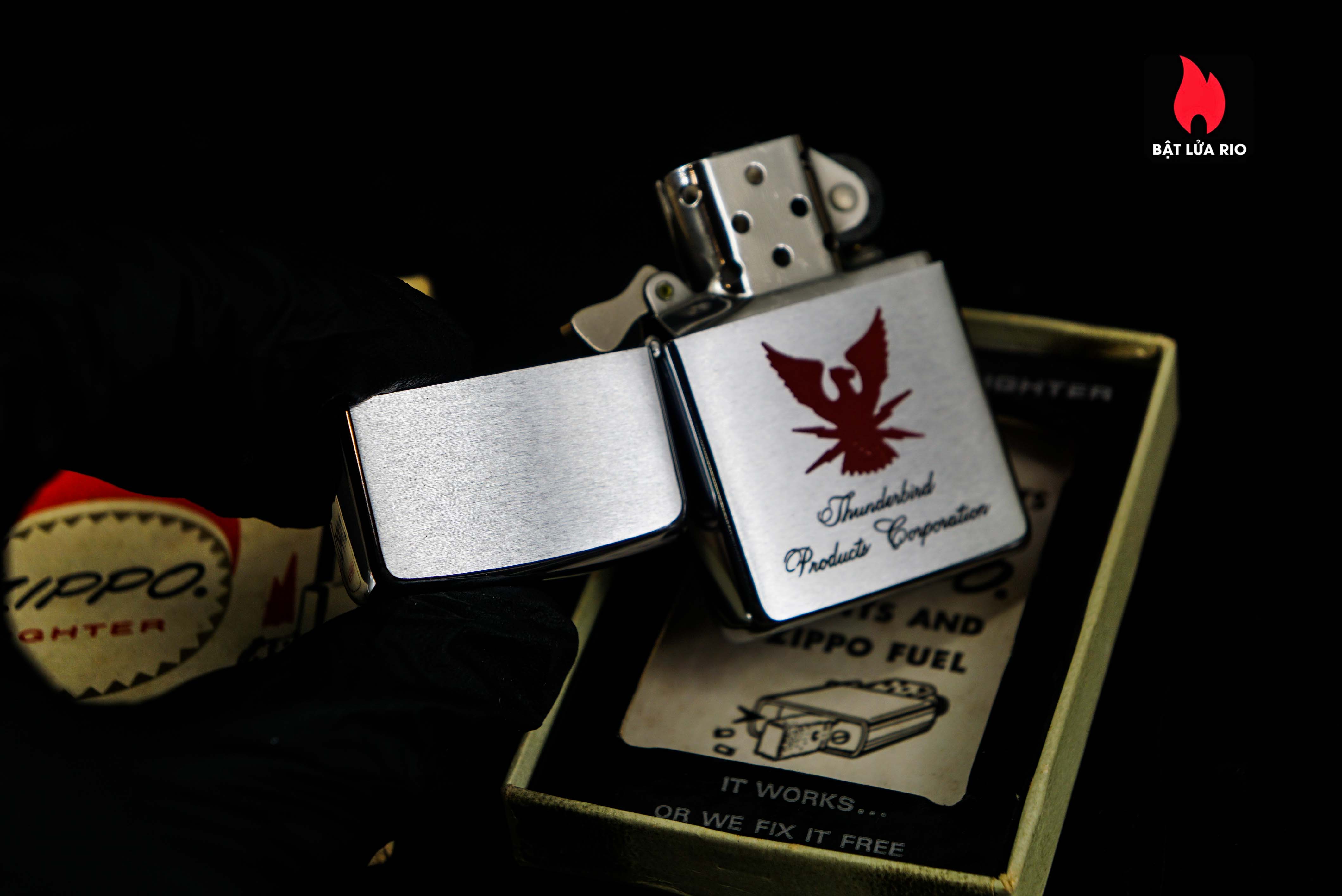 Zippo Xưa 1969 – ThunderBird Products Corporation 5