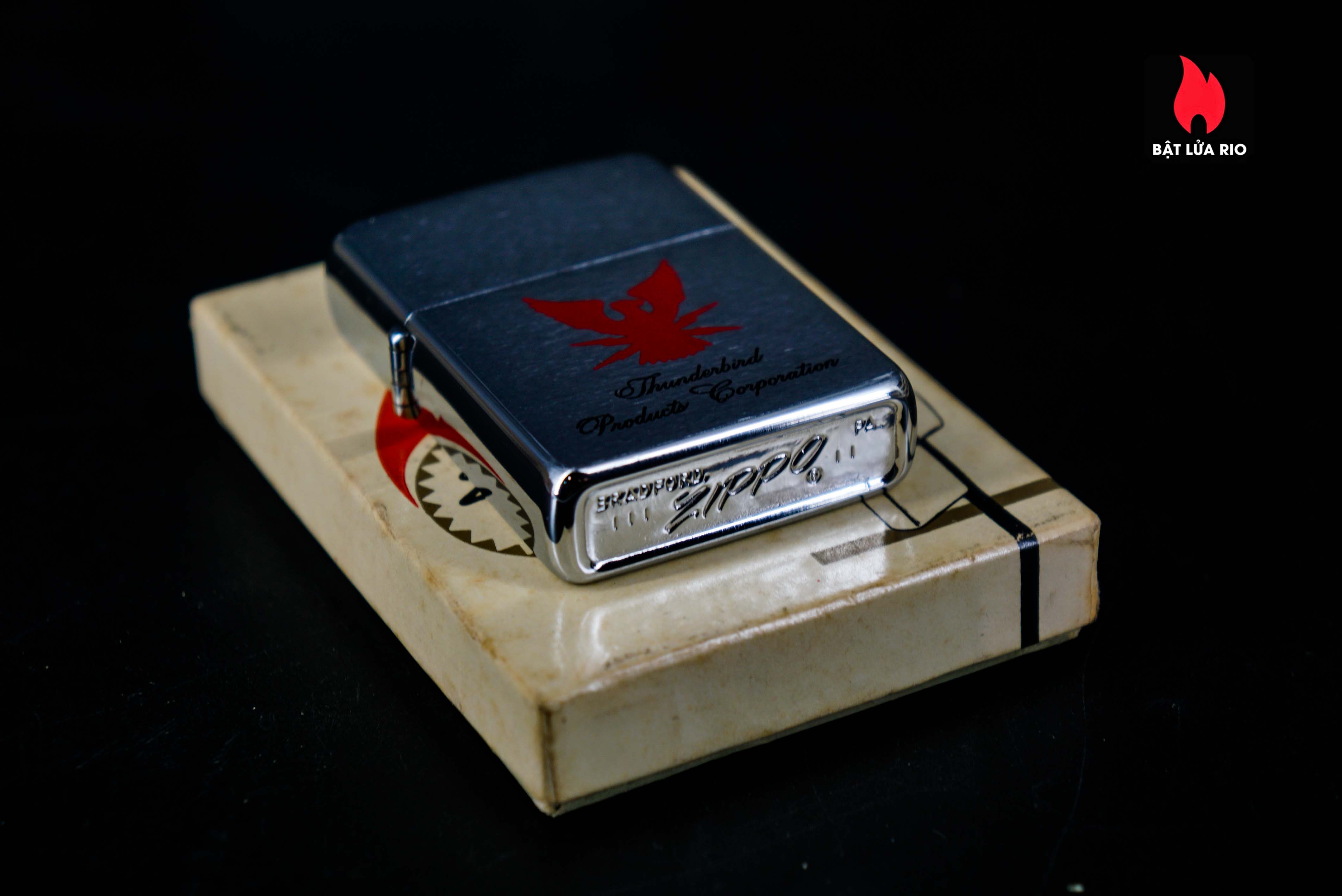 Zippo Xưa 1969 – ThunderBird Products Corporation 7