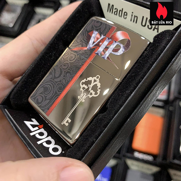Zippo 150 Vip and Key 1