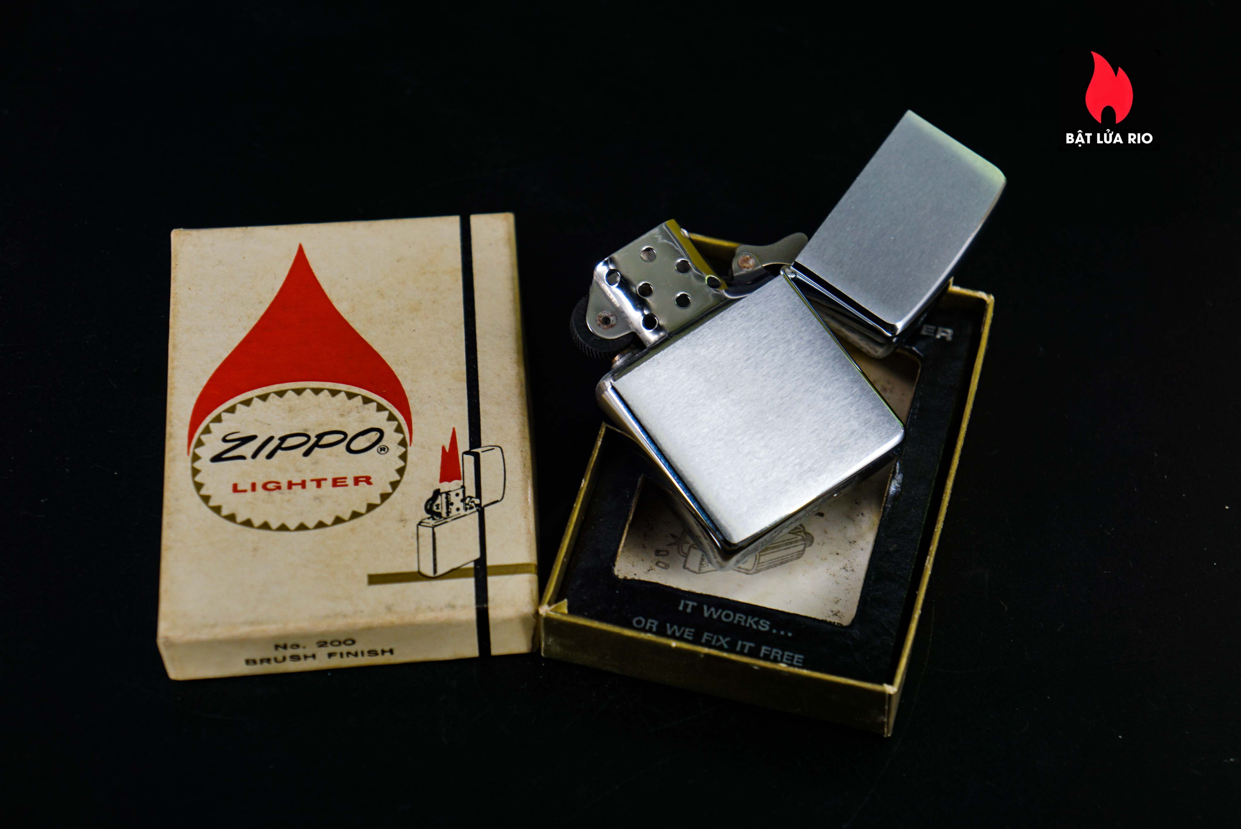 Zippo Xưa 1966 – Buffalo Raceway Hamburg 38 Zippo Xưa 1966 – Buffalo Raceway Hamburg 4