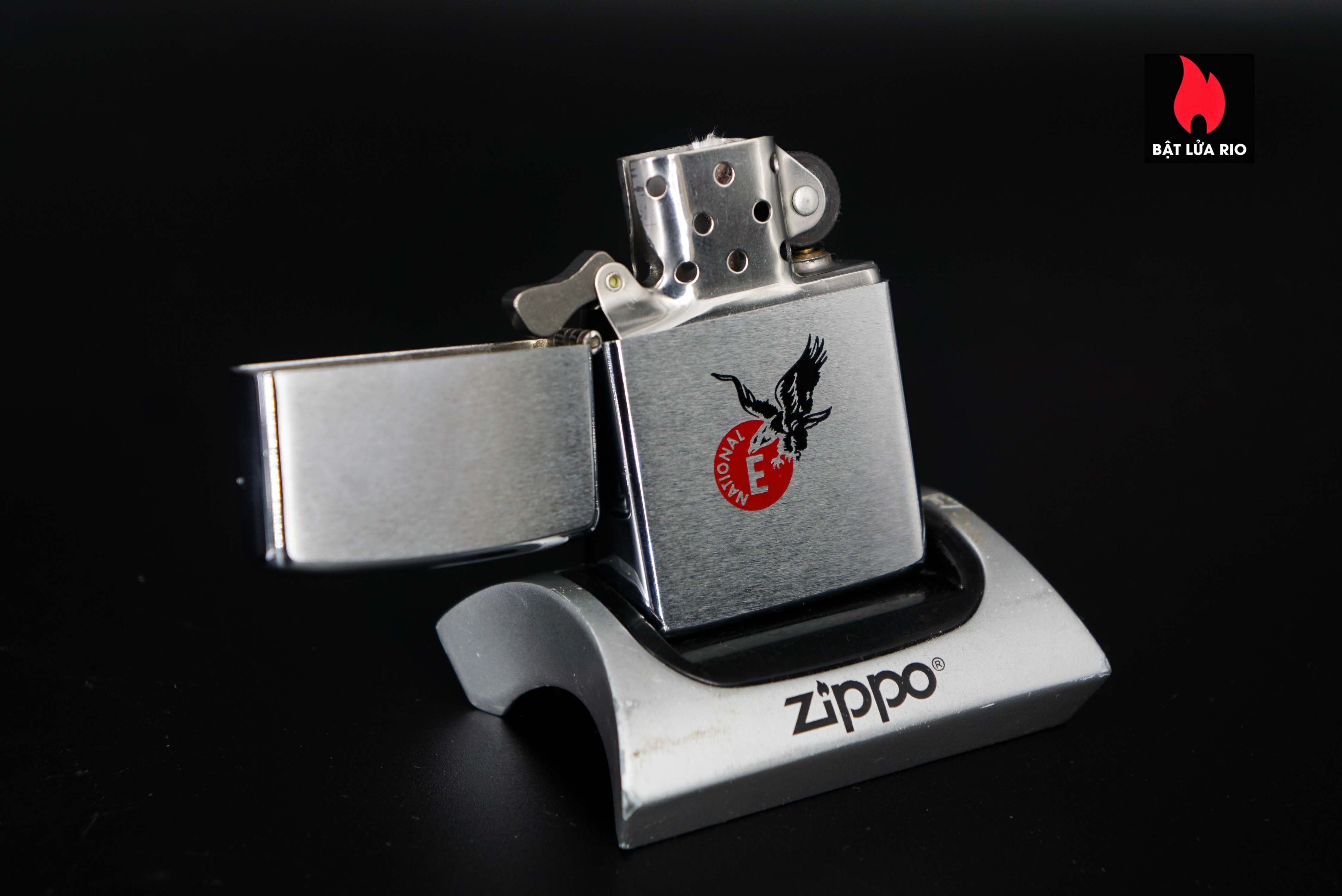 Zippo Xưa 1974 – National GreenHouse 31 Zippo Xưa 1974 – National GreenHouse 5