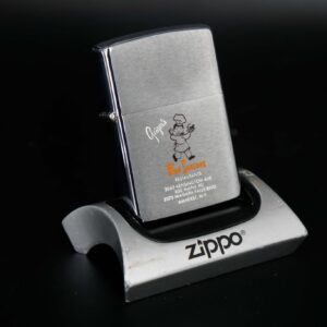 Zippo Xưa 1980 – Geiger's Four Seasons Restaurants