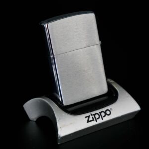 Zippo Xưa 1973 – Lenzip MFC Corp 12