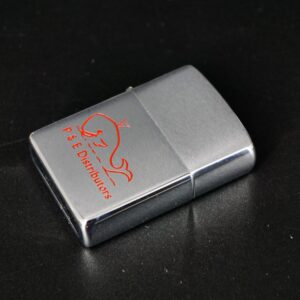 Zippo Xưa 1981 – P&E Distributors 12