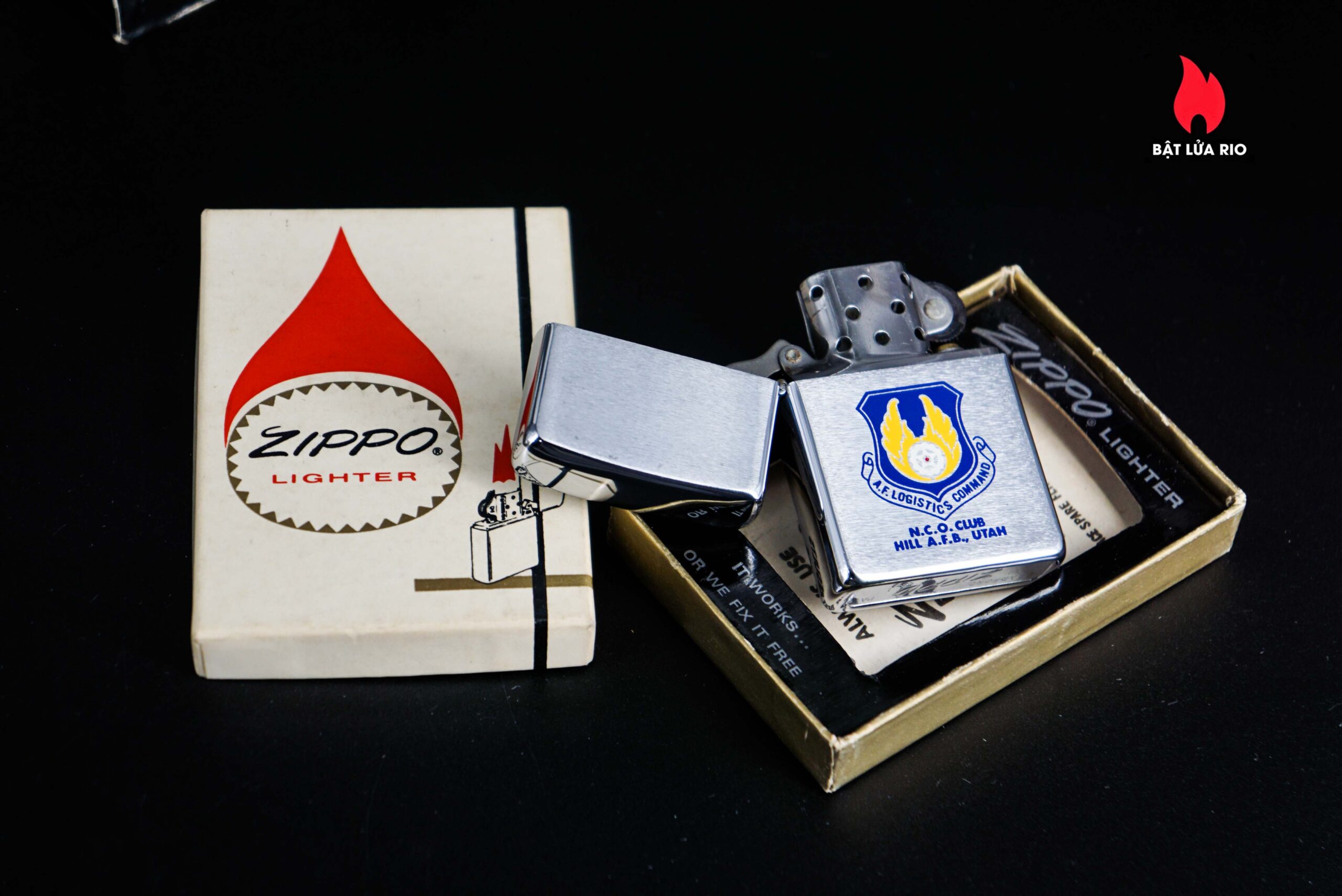 Zippo Xưa 1971 – A.F Logistics Command 10 Zippo Xưa 1971 – A.F Logistics Command 3