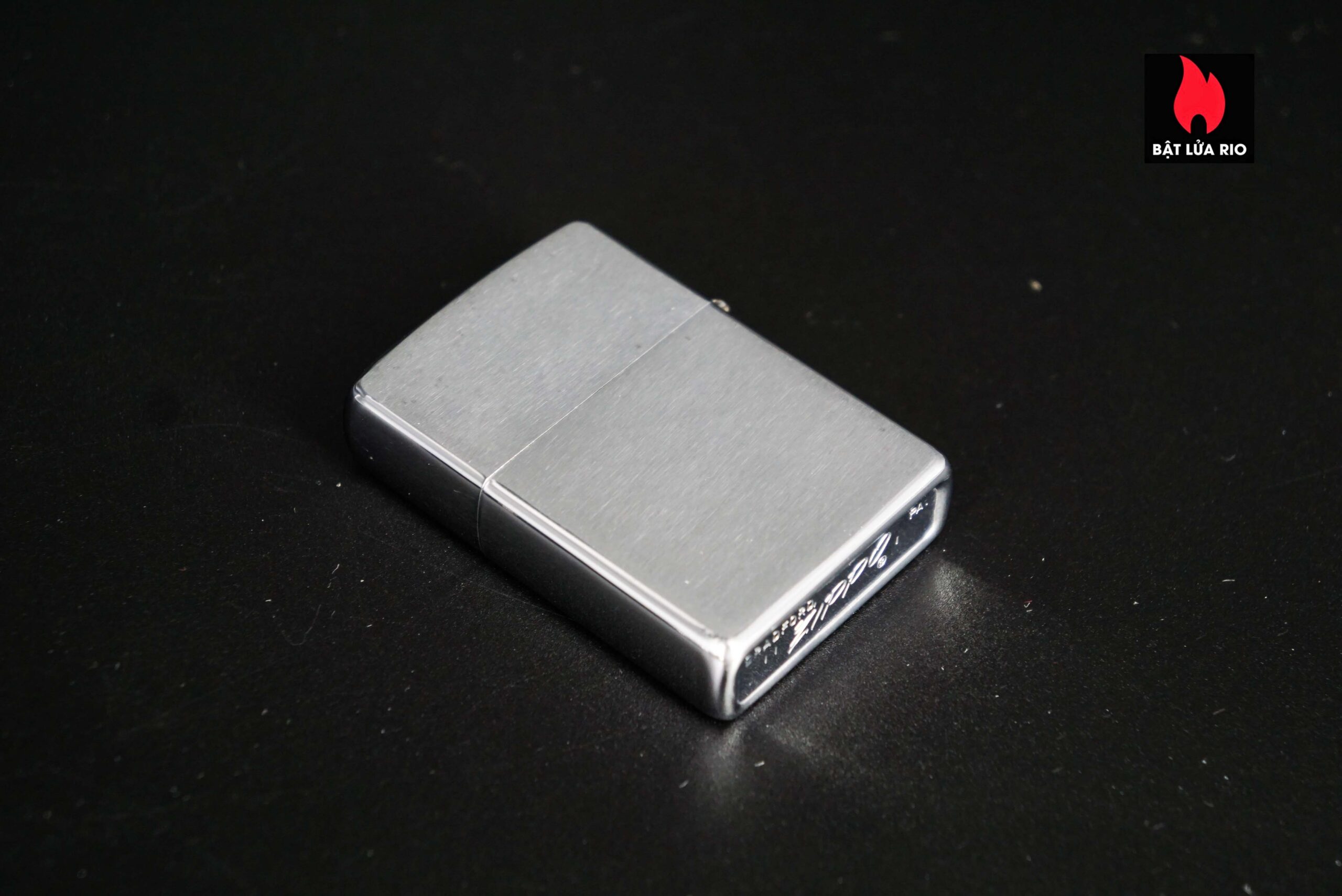 Zippo Xưa 1971 – A.F Logistics Command 4 Zippo Xưa 1971 – A.F Logistics Command 9