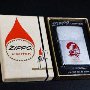 Zippo Xưa 1976 – Tampa Bay Buccaneers 1