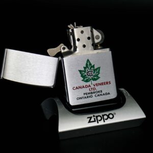 Zippo Canada 1975-1986 – Canada Vaneers 1