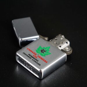 Zippo Canada 1975-1986 – Canada Vaneers 4