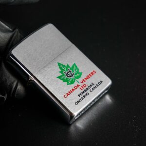Zippo Canada 1975-1986 – Canada Vaneers 7