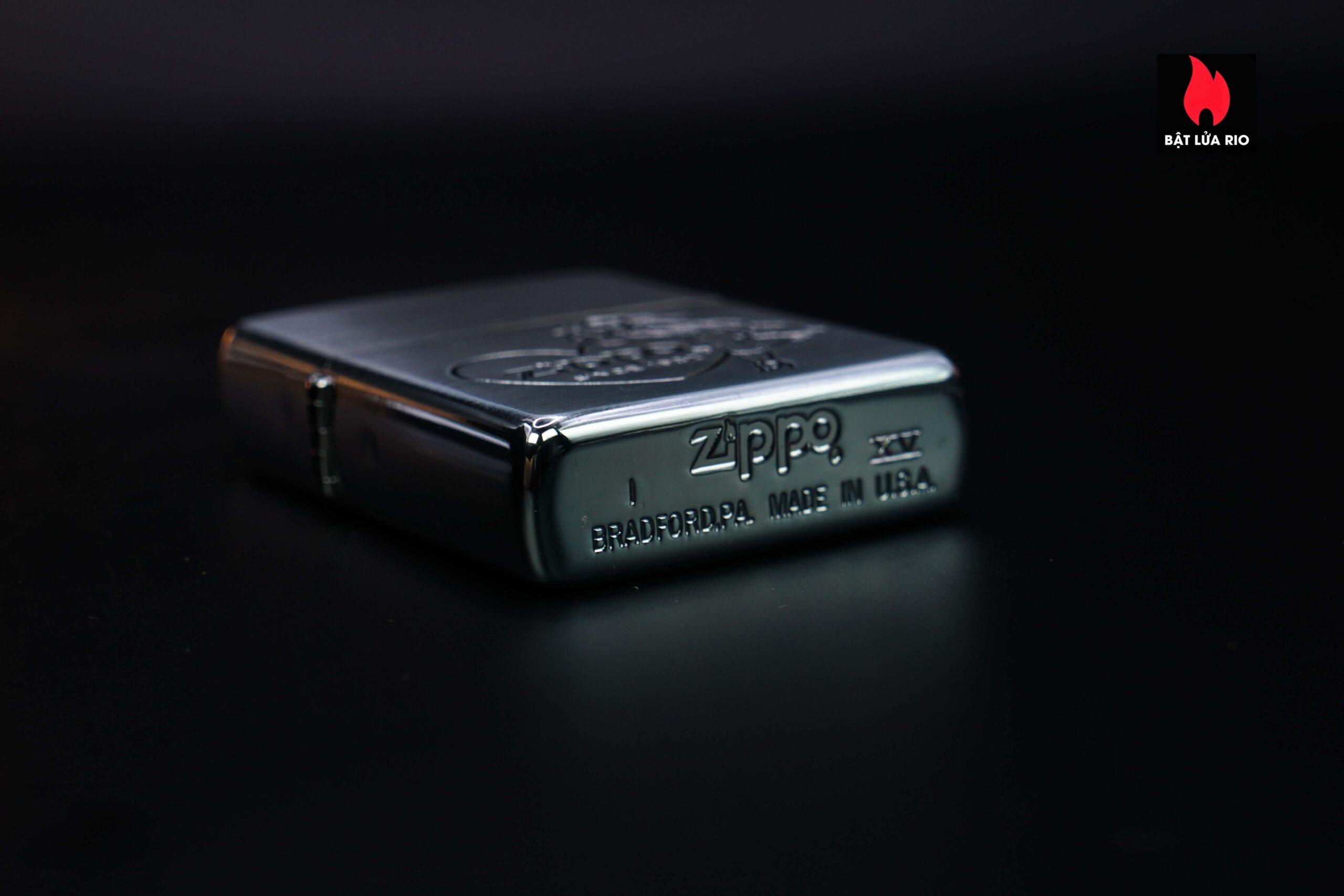 Zippo La Mã 1999 – Windy Girl 24 Zippo La Mã 1999 – Windy Girl 7