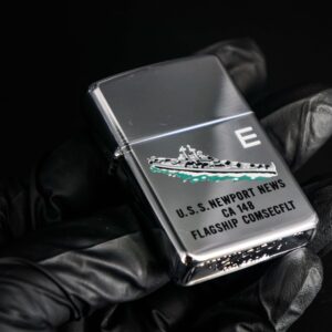 Zippo Xưa 1962 – Town & Country - Uss Newport News CA-148 - Flagship Comsecflt 15 Zippo Xưa 1962 – Town & Country - Uss Newport News CA-148 - Flagship Comsecflt 9