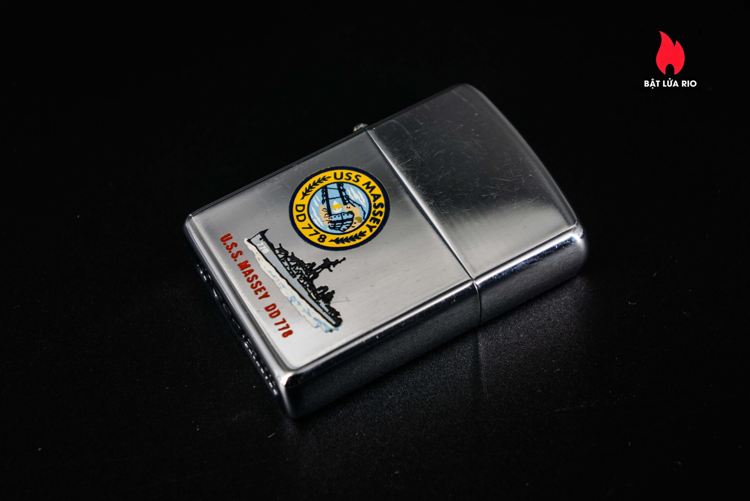 Zippo Xưa 1968 – Town & Country - Uss Massey DD-778 7 Zippo Xưa 1968 – Town & Country - Uss Massey DD-778 4