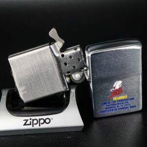 Zippo Xưa 1974 – Seabees 15 Zippo Xưa 1974 – Seabees 11