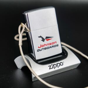 Zippo Xưa 1975 – LossProof - Johnson Outboards