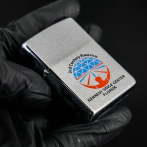Zippo Xưa 1976 – 3rd Century America - Kennedy Space Center Florida 12 Zippo Xưa 1976 – 3rd Century America - Kennedy Space Center Florida 13