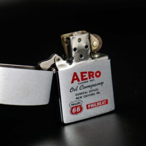 Zippo Xưa 1976 – AERO Oil Company - Phillheat 9
