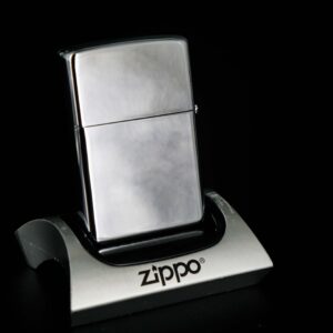 Zippo Xưa 1981 – Us Coast Guard Chrome 20 Zippo Xưa 1981 – Us Coast Guard Chrome 2