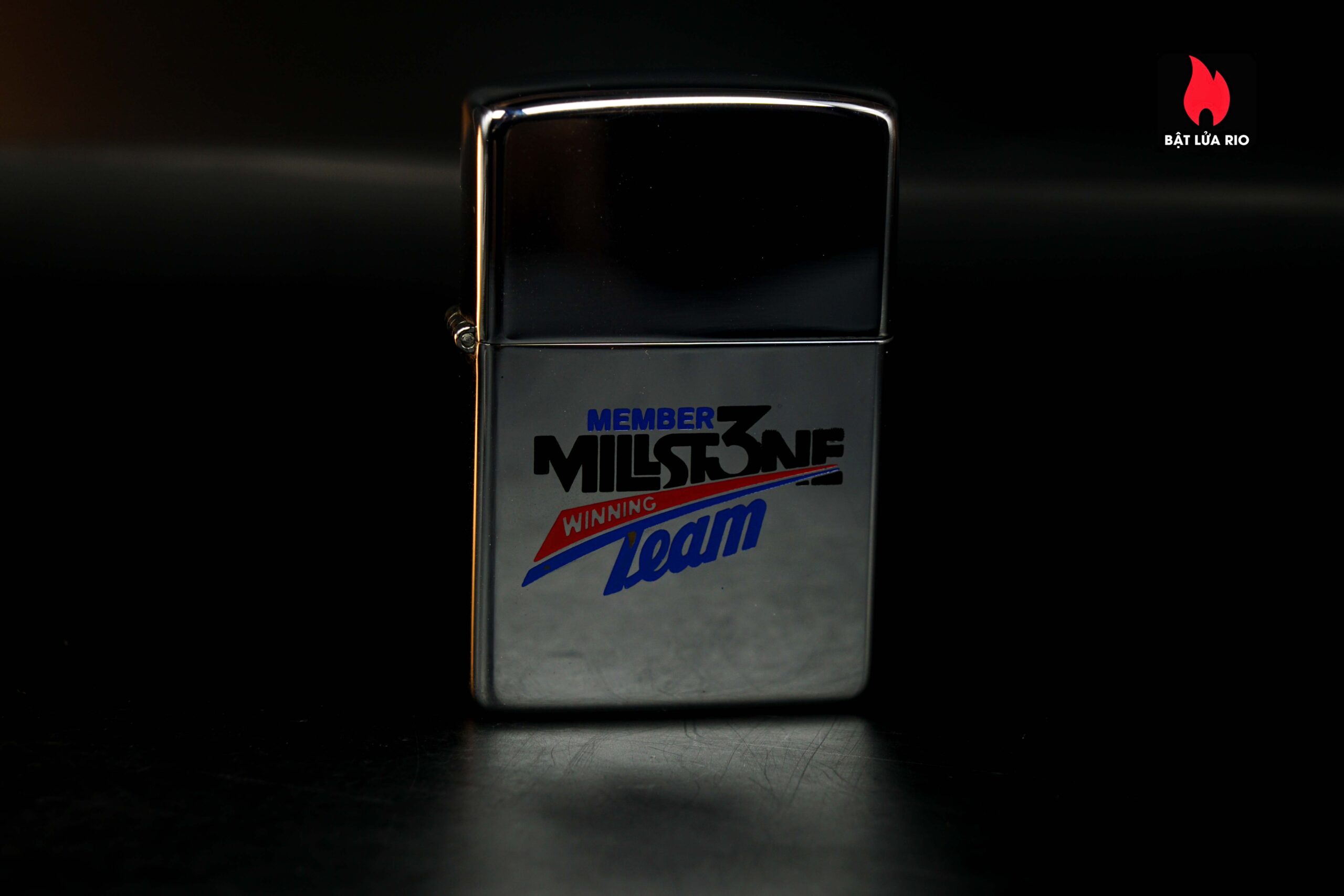Zippo 1985 – Millstone Winning Team 25 Zippo 1985 – Millstone Winning Team 11