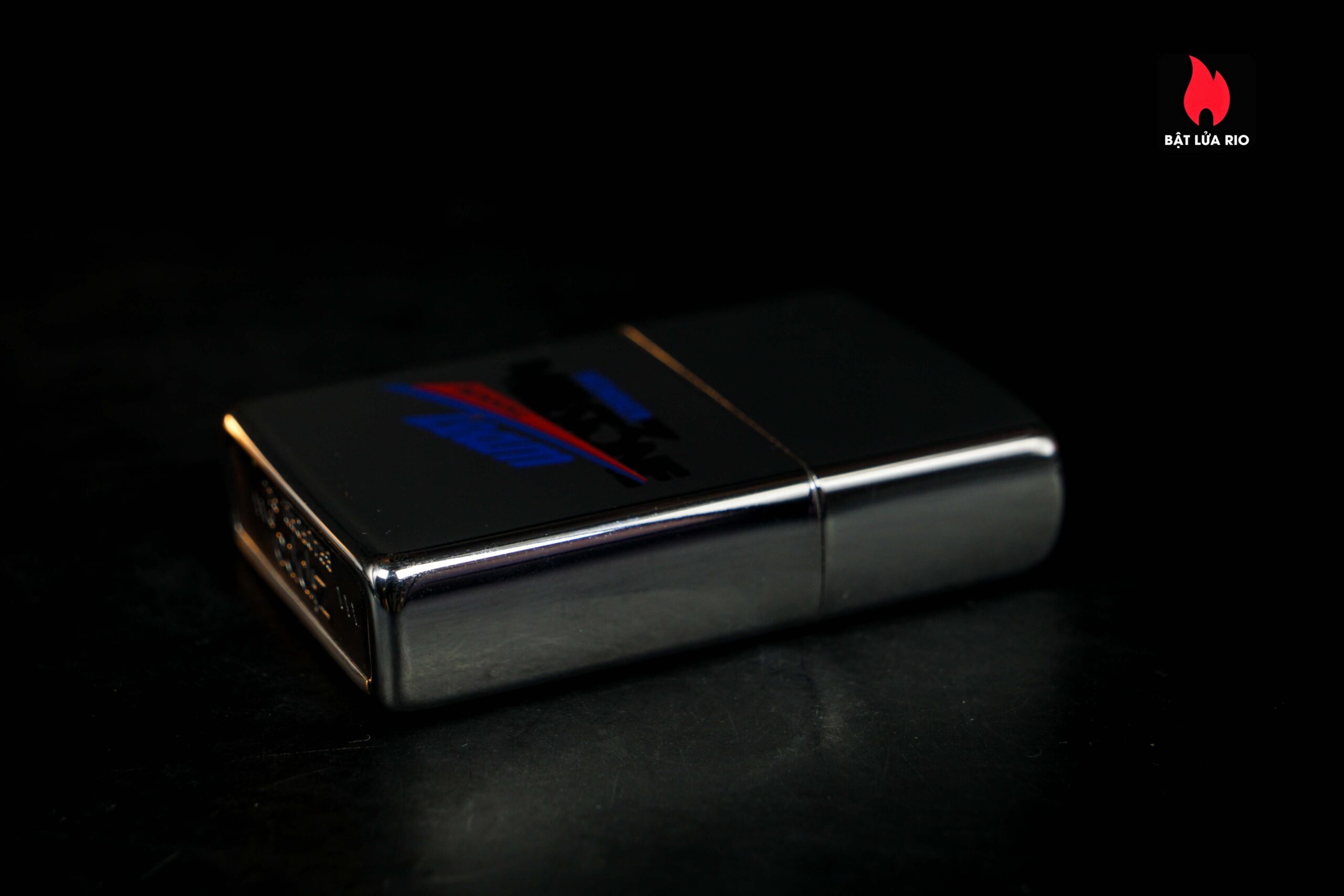 Zippo 1985 – Millstone Winning Team 30 Zippo 1985 – Millstone Winning Team 6
