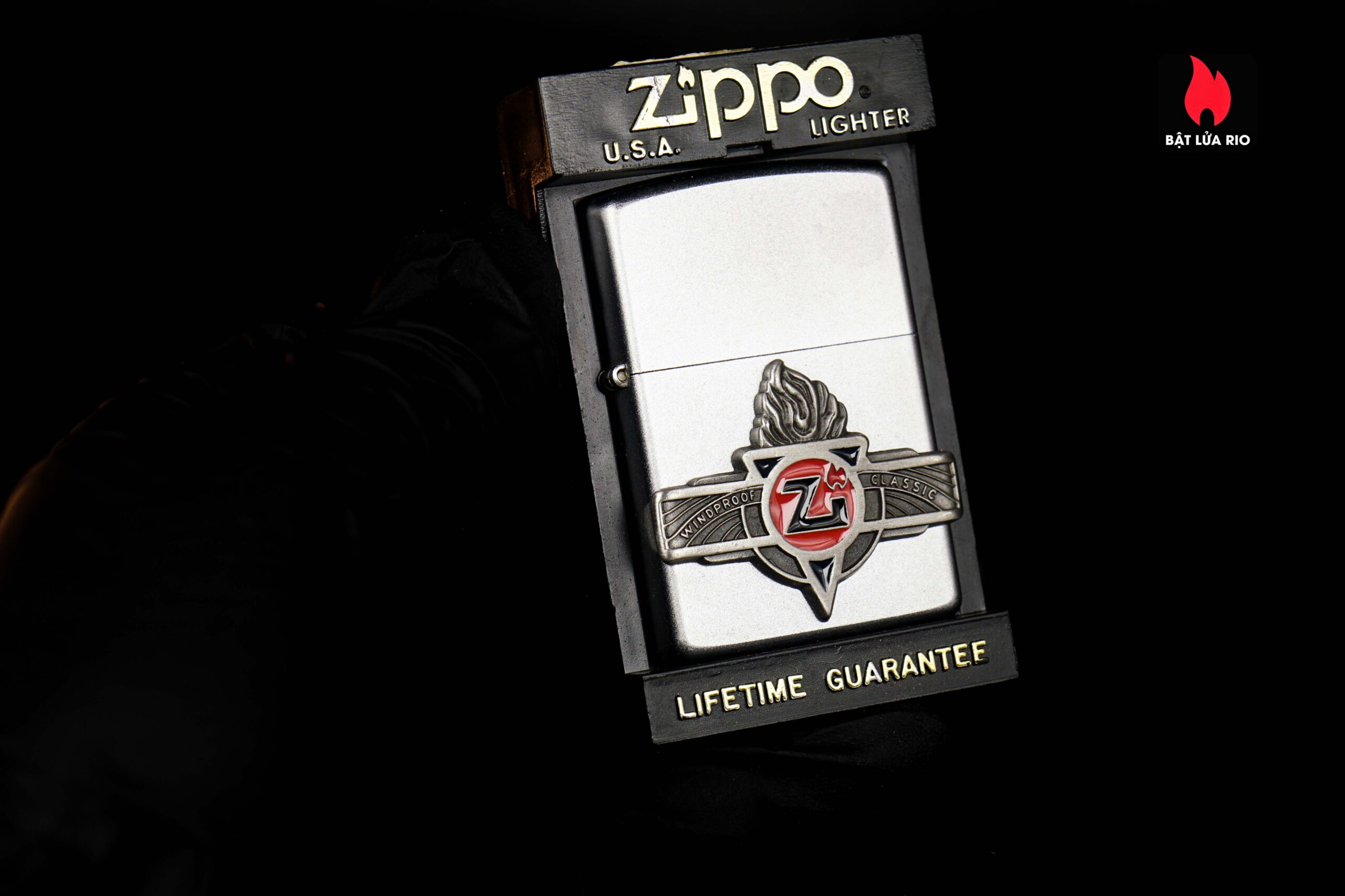 Zippo 2001 – Windnroof Classic Satin Chrome 32 Zippo 2001 – Windnroof Classic Satin Chrome 1