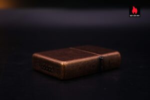Zippo 2003 – Antique Copper 3